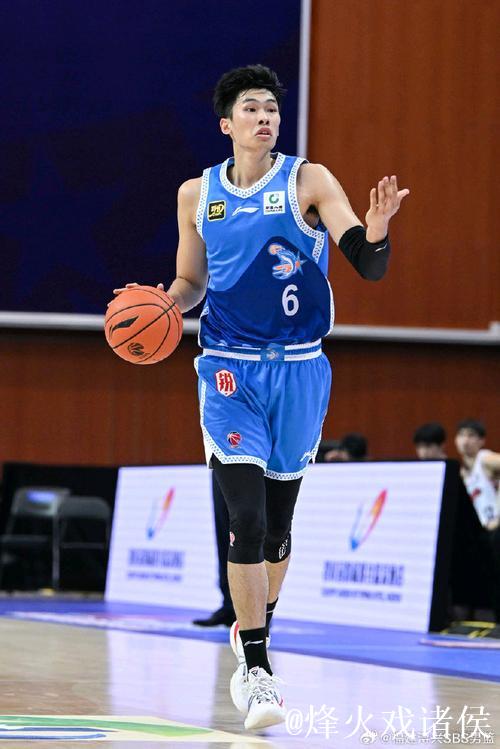 俱乐部杯-邹阳21+9福建大胜宁波 高登25分